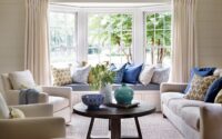 How to decorate living room windows